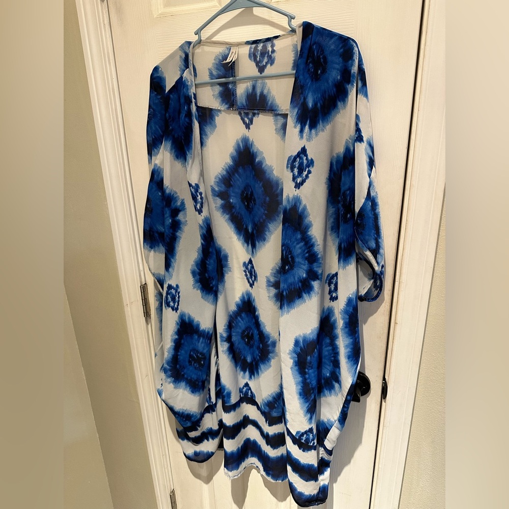 Blue and White tie dye Patterned duster